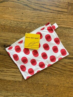 NWT Original Roberta Roller Rabbit Red Dot Canvas Zip Pouch